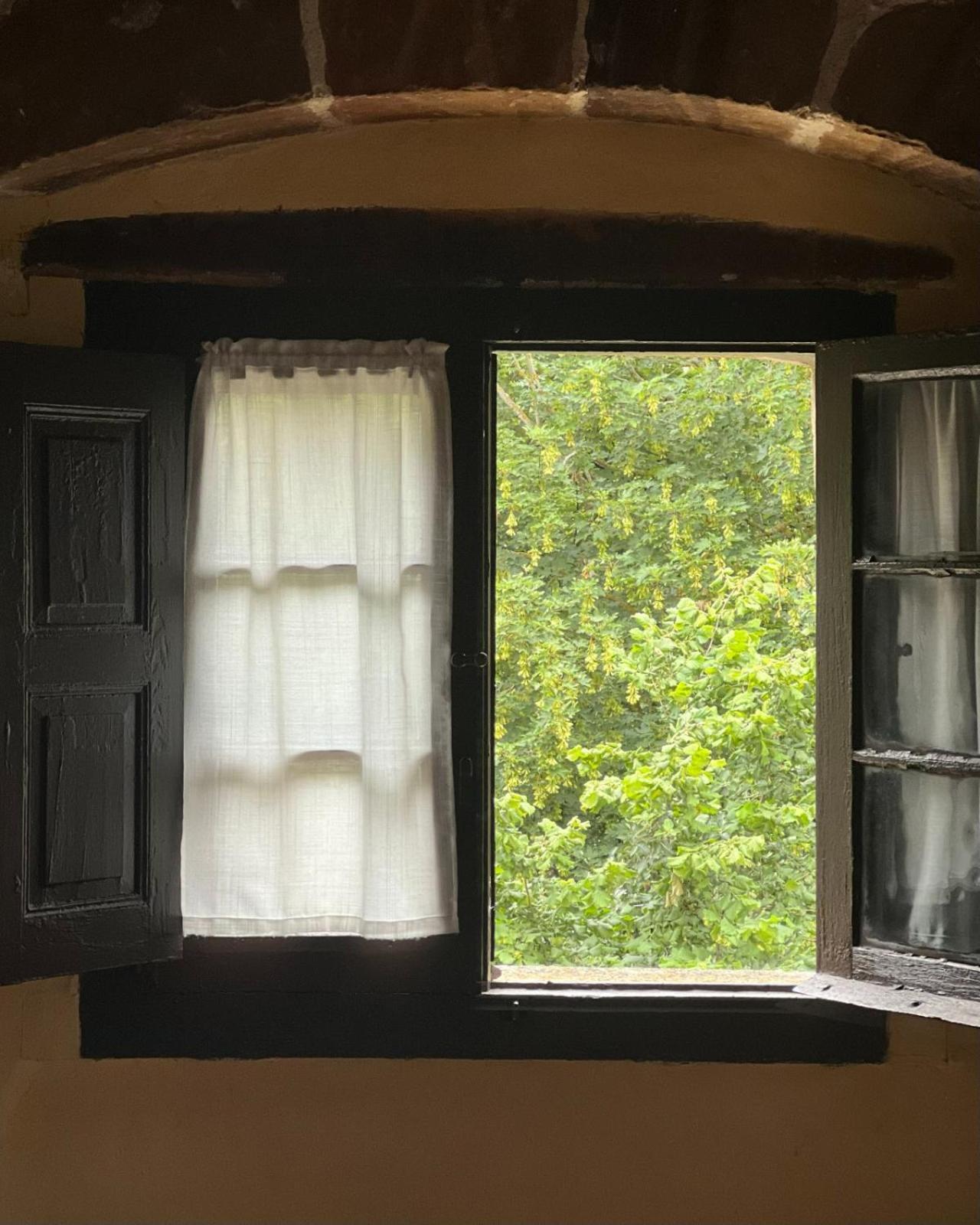 Palacio De Los Alvarado En Las Merindades El Ribero Екстериор снимка